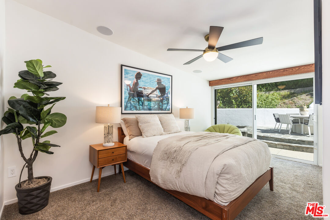 9033 Burroughs Road Los Angeles, CA 90046 - Photo 38 of 64 Gallery Image 38