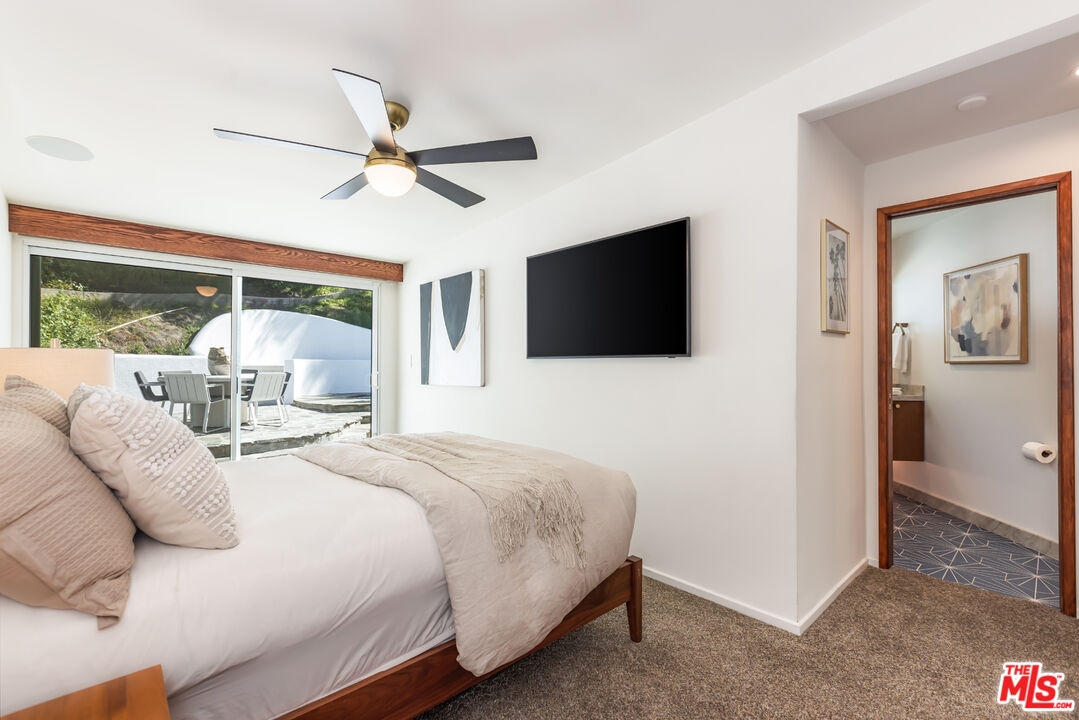 9033 Burroughs Road Los Angeles, CA 90046 - Photo 39 of 64 Gallery Image 39