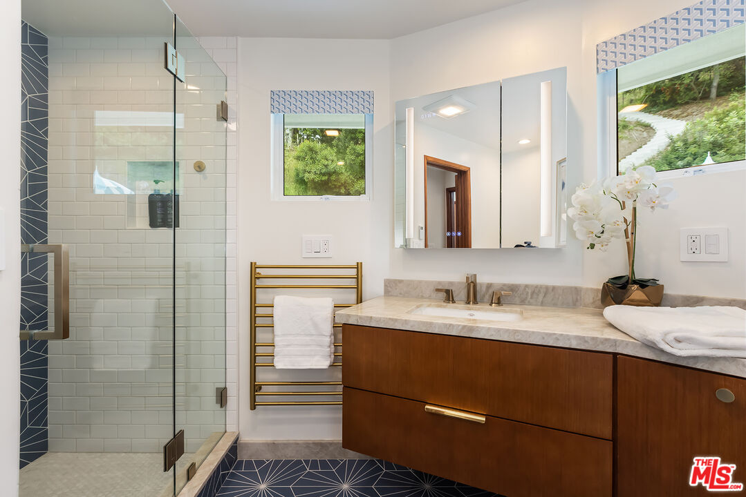 9033 Burroughs Road Los Angeles, CA 90046 - Photo 40 of 64 Gallery Image 40