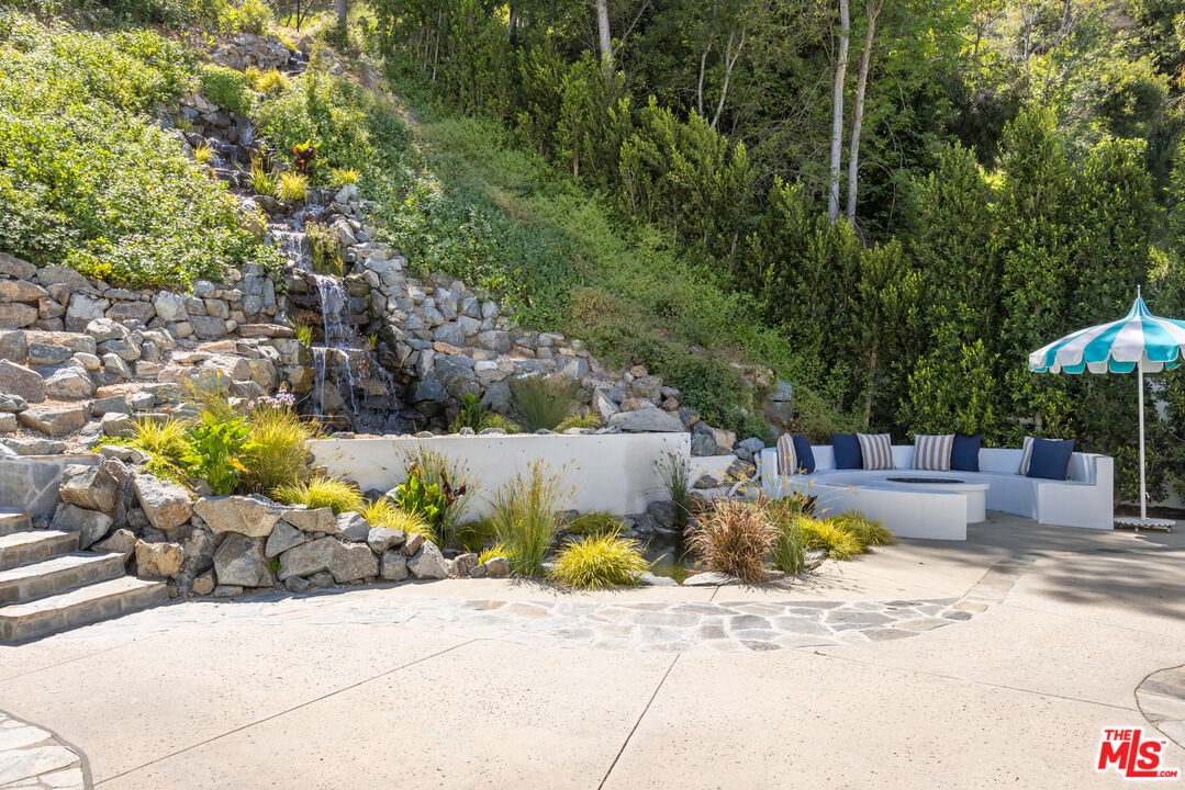 9033 Burroughs Road Los Angeles, CA 90046 - Photo 50 of 64 Gallery Image 50