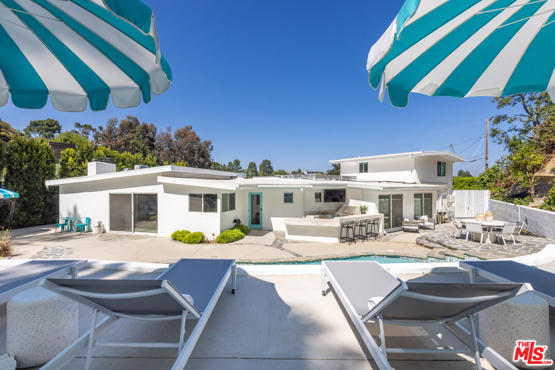 9033 Burroughs Road Los Angeles, CA 90046 - Photo 54 of 64 Gallery Image 54