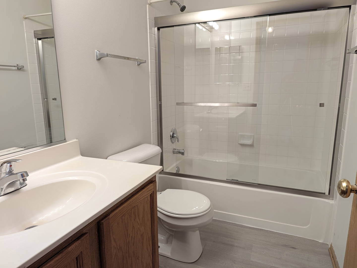 2542 Golf Ridge Circle, Unit 2542 Naperville, IL 60563 - Photo 12 of 16 Gallery Image 12