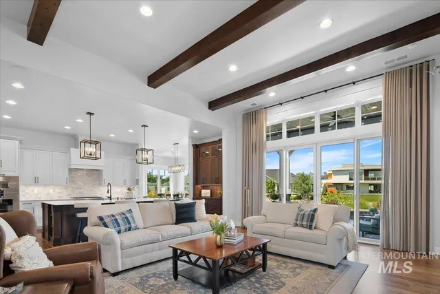 $1,895,000 | 1624 East Crowne Pointe Drive, Eagle, ID 83616