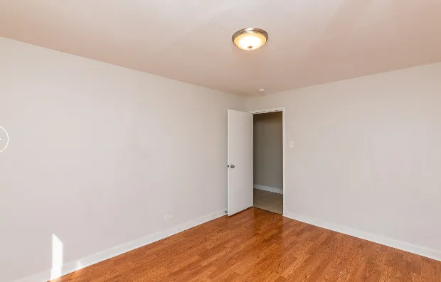 $2,350 | 708 West Bittersweet Place, Unit 801, Chicago, IL 60613