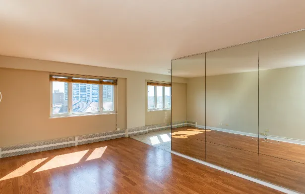 $2,350 | 708 West Bittersweet Place, Unit 801, Chicago, IL 60613