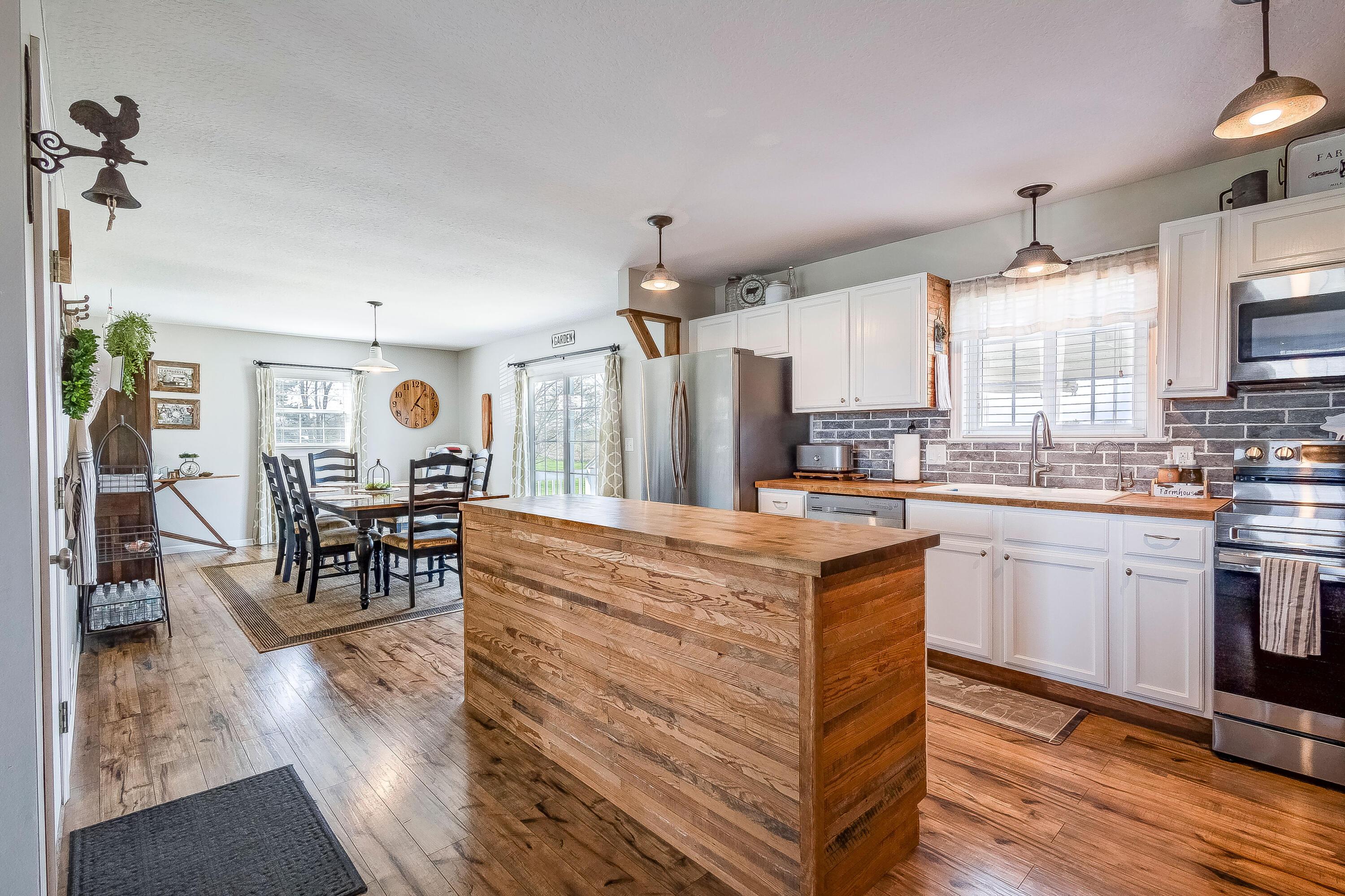 14055 Lohr Road Mount Vernon, OH 43050 - Photo 9 of 48 1-1