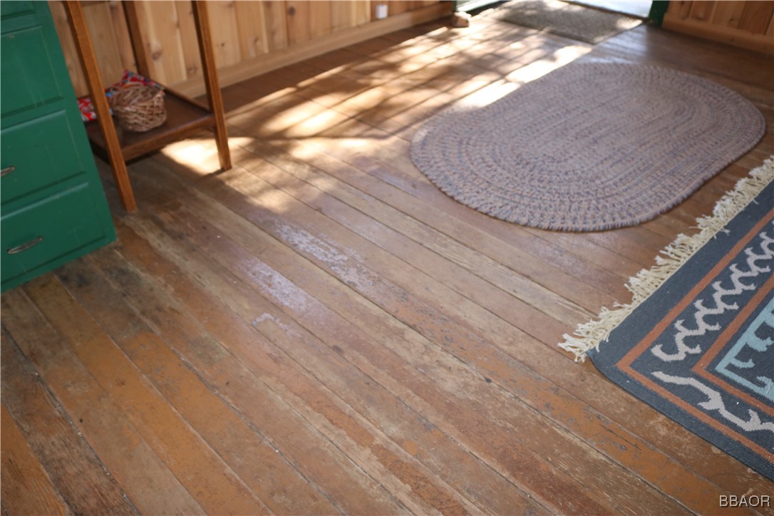 109 Mill Creek Road Big Bear Lake, CA 92315 - Photo 19 of 37