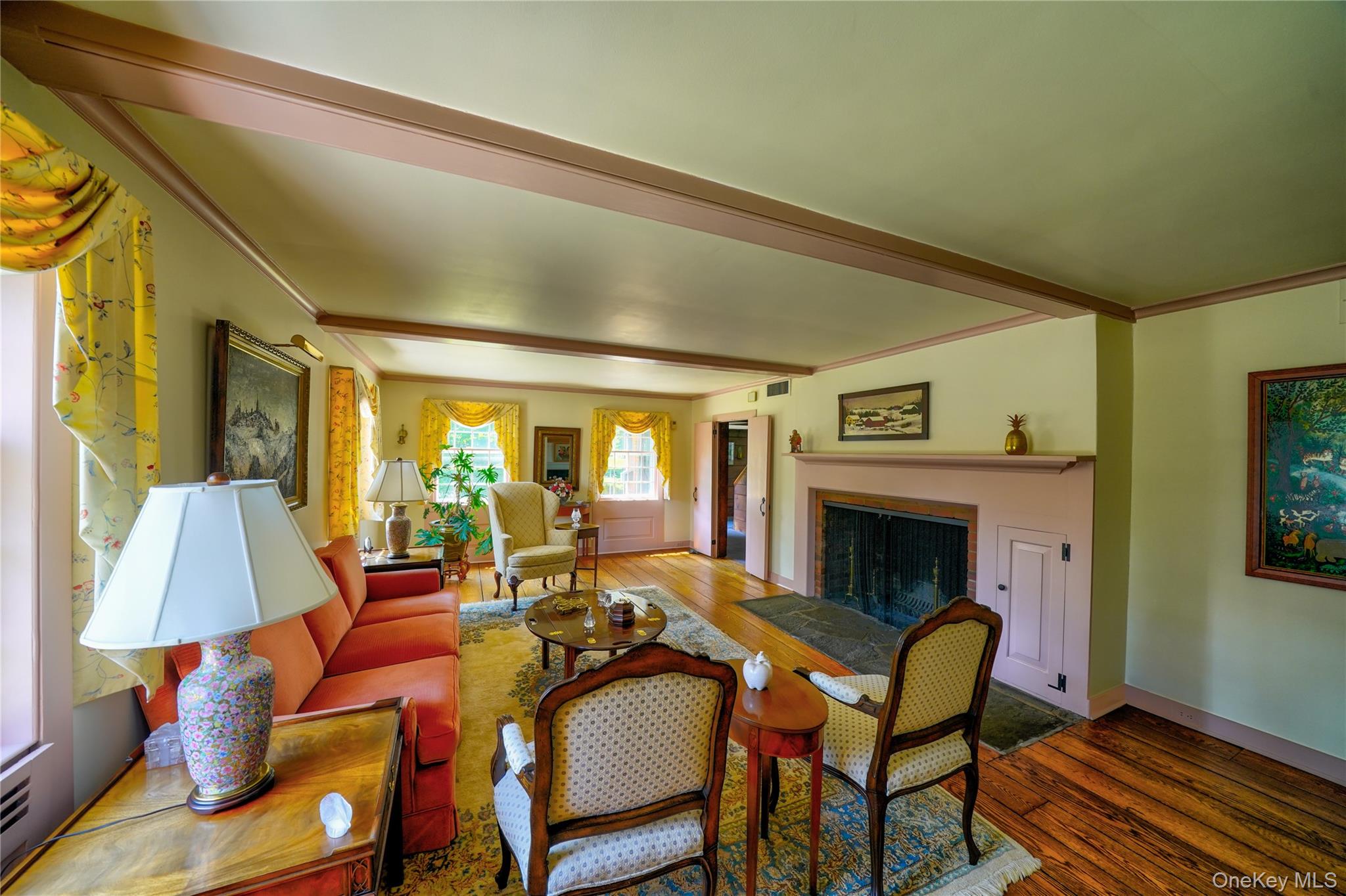 255 Manor Road Queens, NY 11363 - Photo 3 of 34