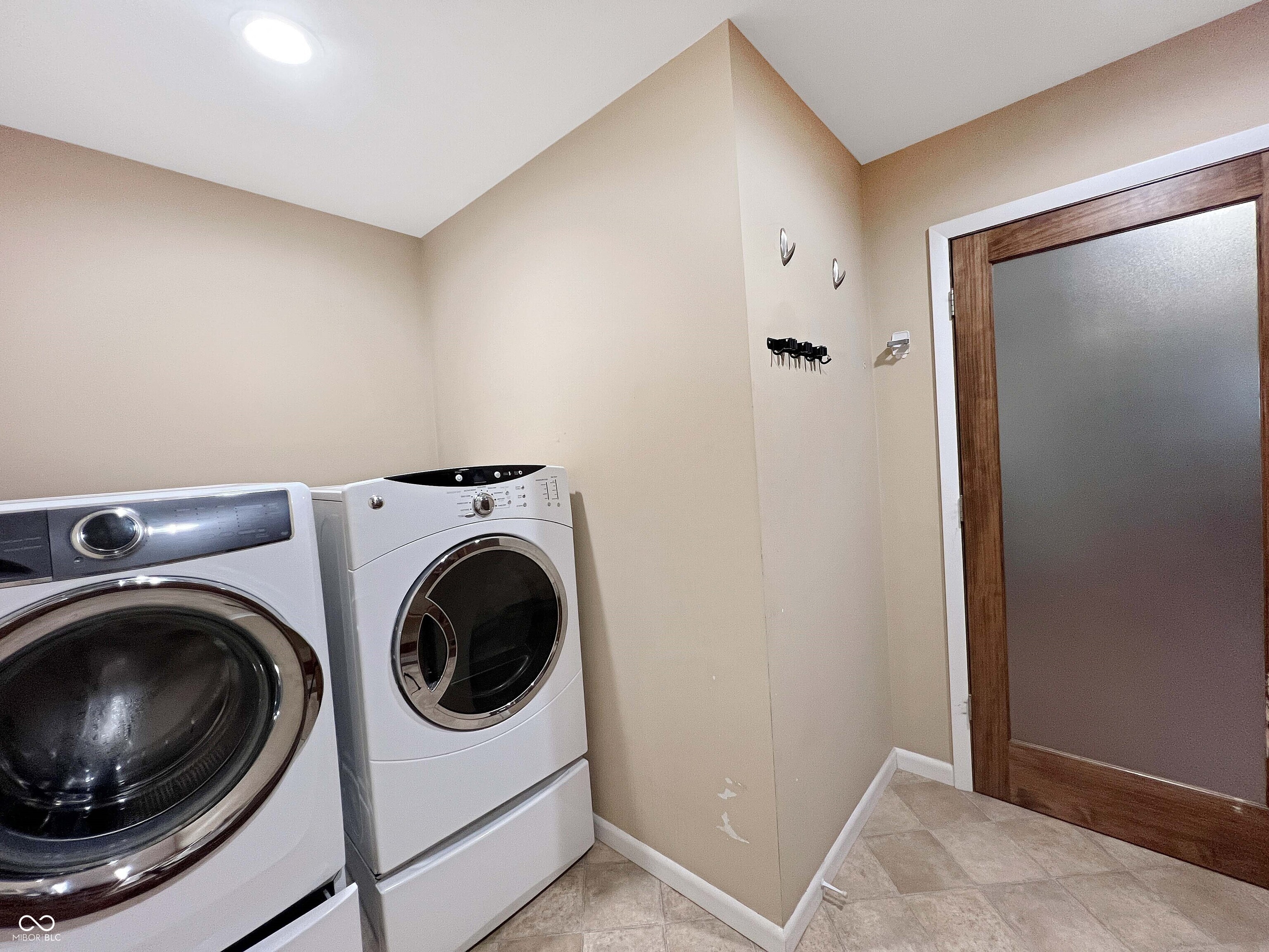 14113 West Lake Road Seymour, IN 47274 - Photo 6 of 55 Gallery Image 6