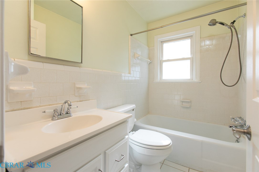 7759 Belroi Road Gloucester, VA 23061 - Photo 23 of 46
