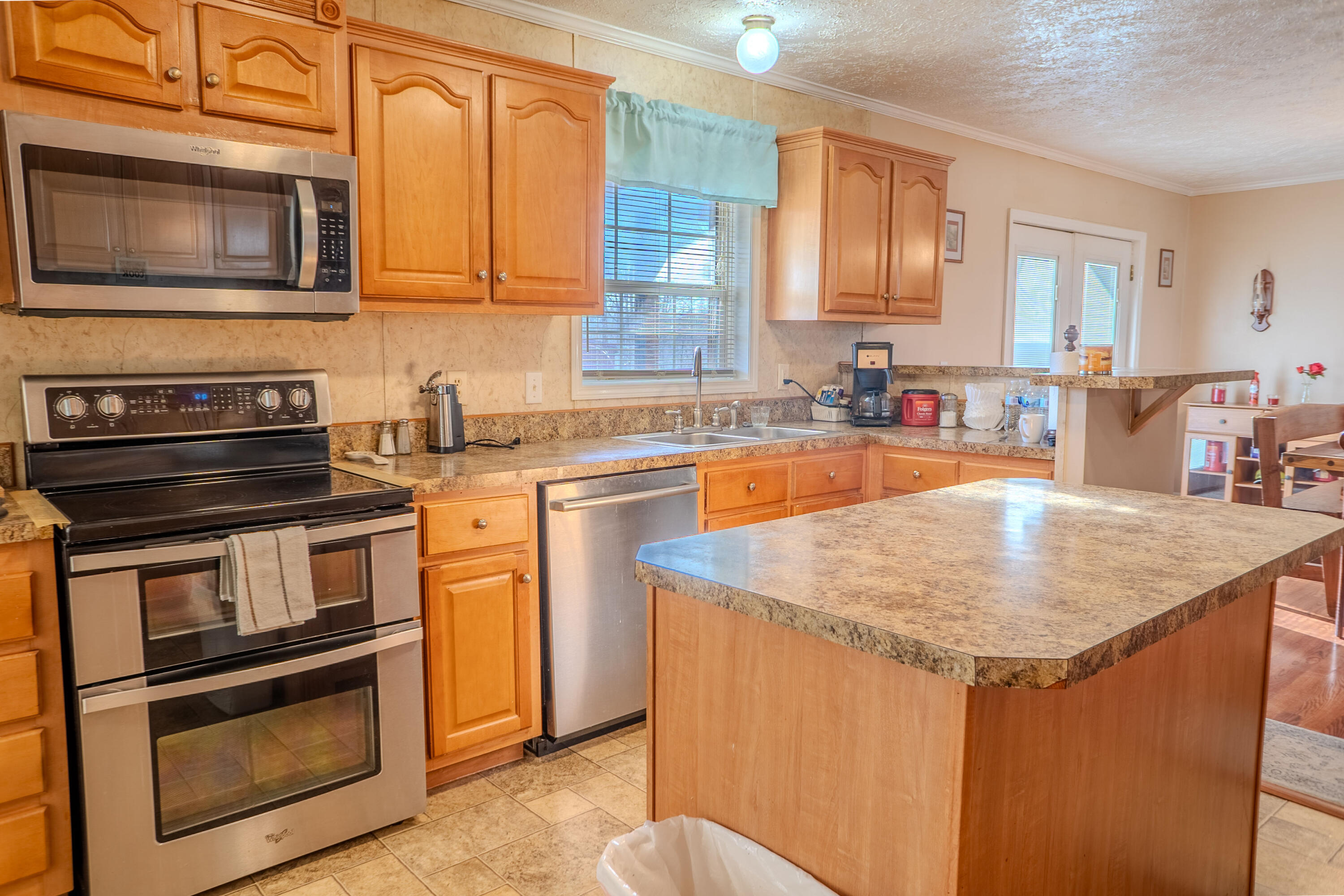 185 Treadway Road Beattyville, KY 41311 - Photo 14 of 51 185TreadwayRd-23