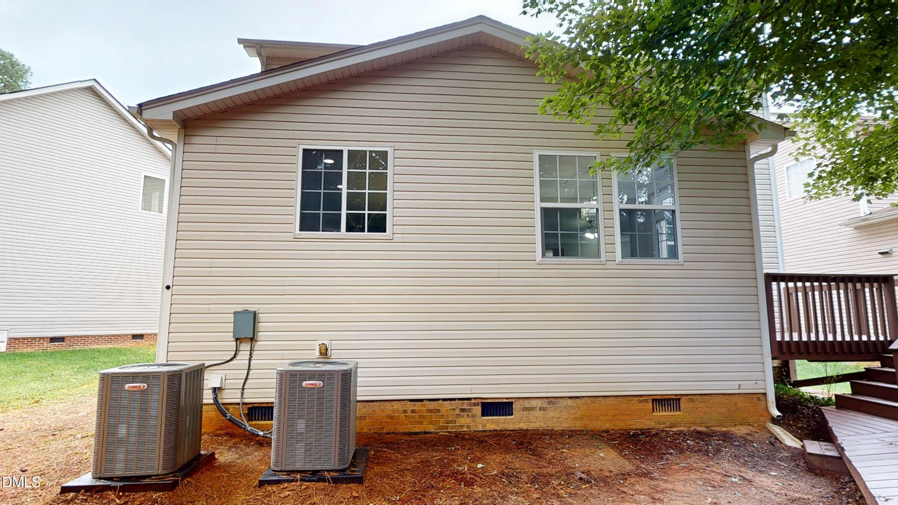 5708 Sea Fox Court Raleigh, NC 27616 - Photo 45 of 50 a front view of a house with garden
