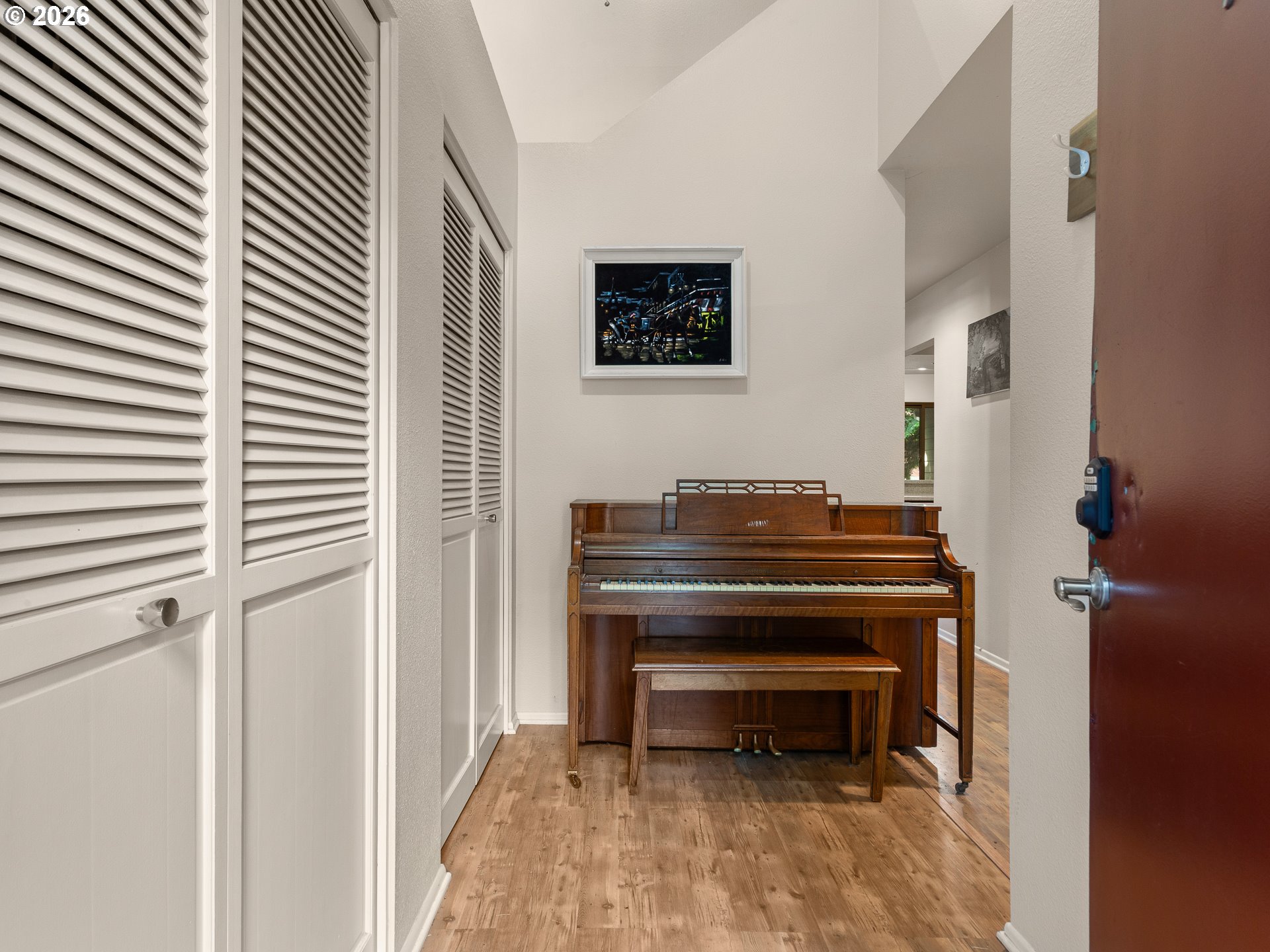 7908 Northeast Loowit Loop, Unit 50 Vancouver, WA 98662 - Photo 4 of 44 Entrance/Foyer