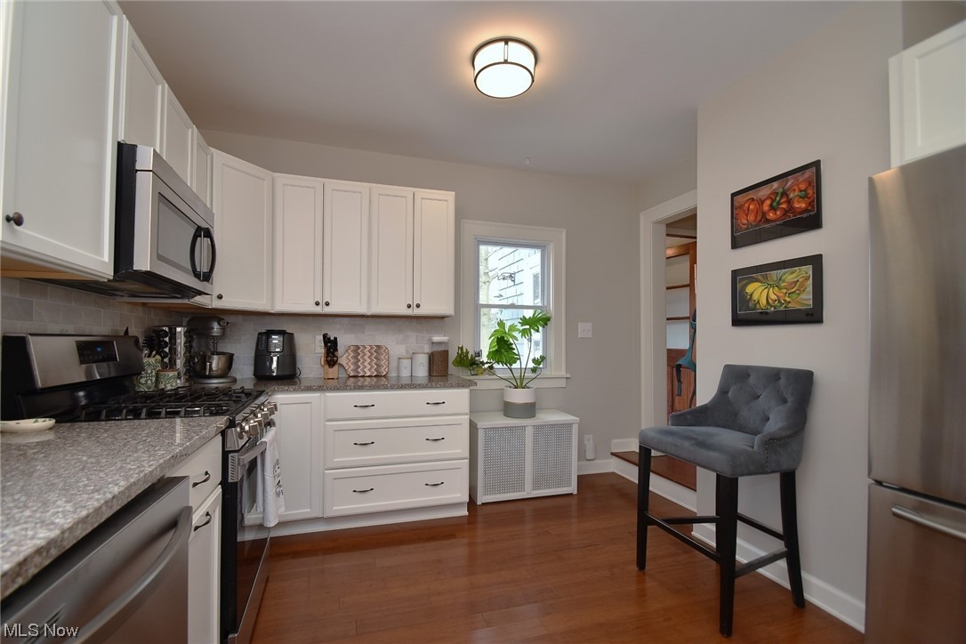 2648 Princeton Road Cleveland, OH 44118 - Photo 6 of 26 Gallery Image 6