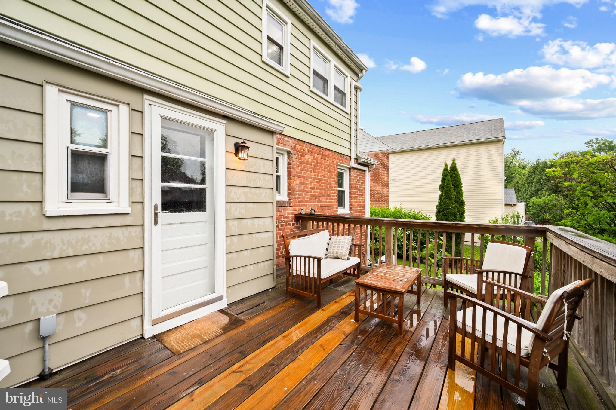 1708 Brisbane Street Silver Spring, MD 20902 - Photo 34 of 43 Back Deck