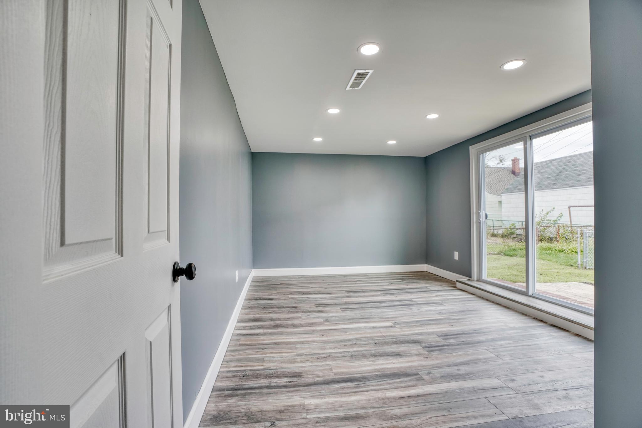 8228 Cornwall Road Dundalk, MD 21222 - Photo 49 of 68