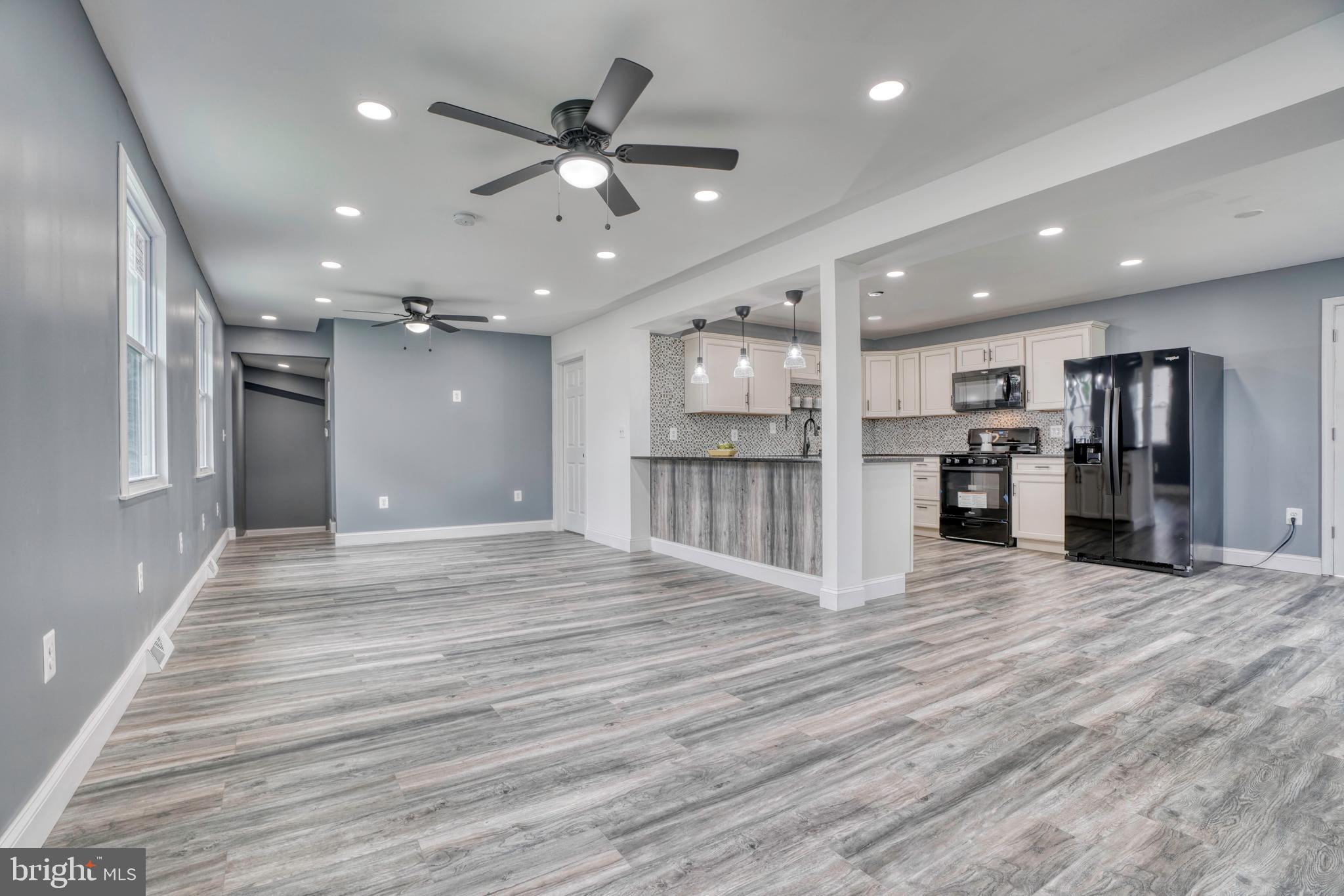 8228 Cornwall Road Dundalk, MD 21222 - Photo 6 of 68