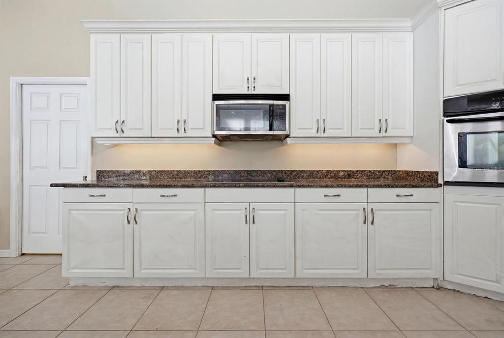 4208 Southwest 96 Drive Gainesville, FL 32608 - Photo 3 of 50