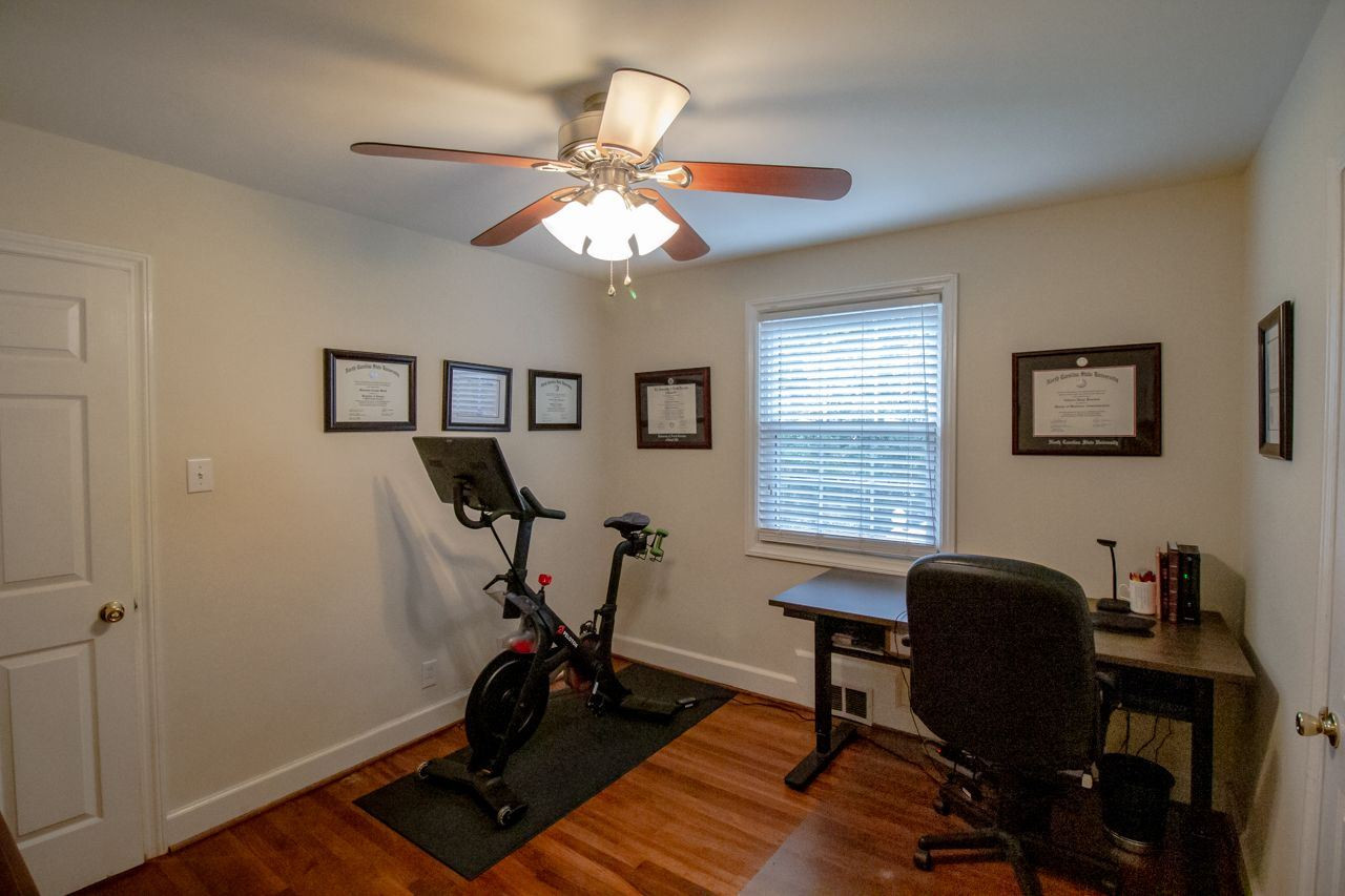 913 Lake Boone Trail Raleigh, NC 27607 - Photo 16 of 25 Photo 16