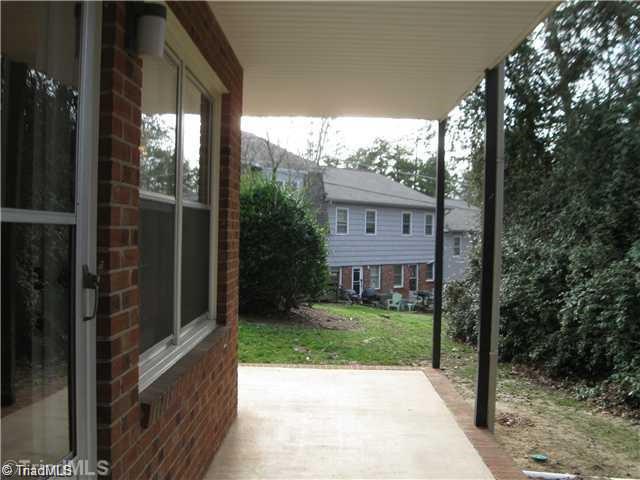1101 D Robin Hood Road High Point, NC 27262 - Photo 8 of 11 Gallery Image 8