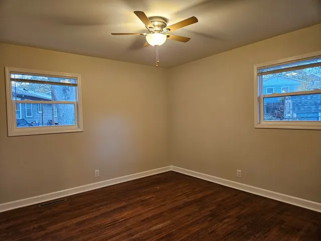 $2,200 | 1317 Brandywine Circle, Batavia, IL 60510