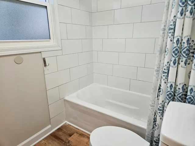 $2,200 | 1317 Brandywine Circle, Batavia, IL 60510