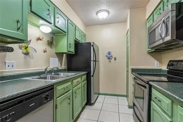 $155,000 | 734 Village Road, Unit D, Kenner, LA 70065