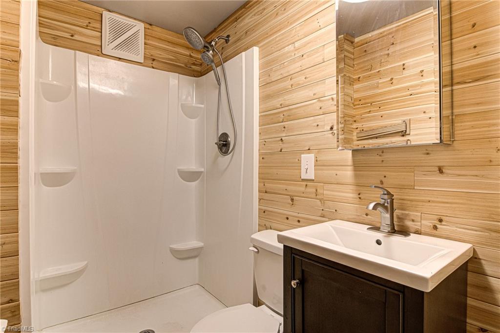 8254 Benaja Road Reidsville, NC 27320 - Photo 13 of 31 Gallery Image 13