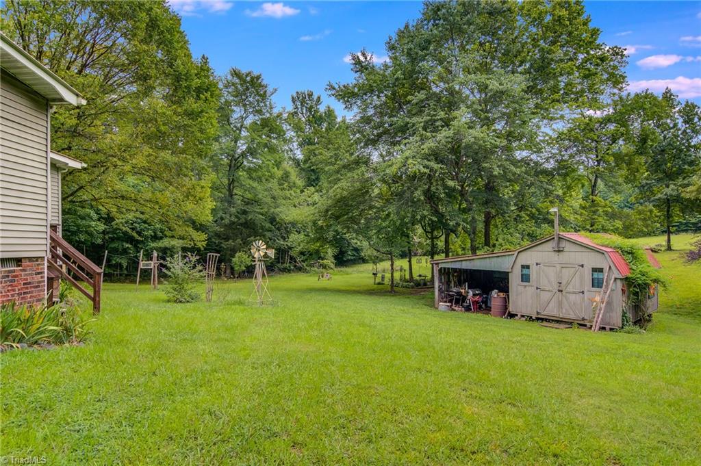 8254 Benaja Road Reidsville, NC 27320 - Photo 23 of 31 Gallery Image 23