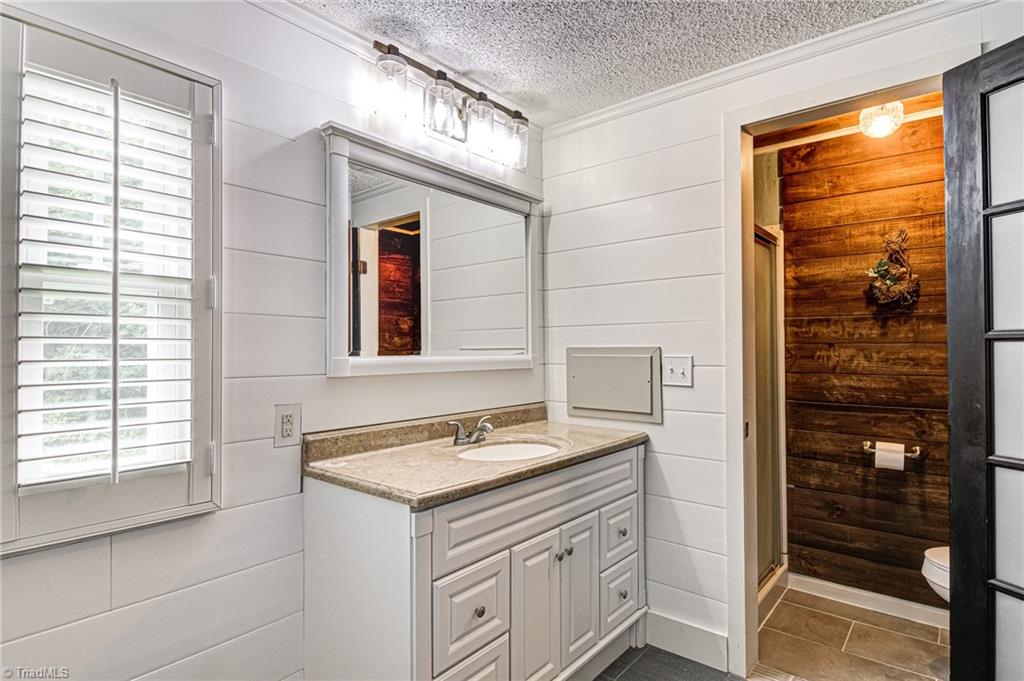 8254 Benaja Road Reidsville, NC 27320 - Photo 4 of 31 Gallery Image 4