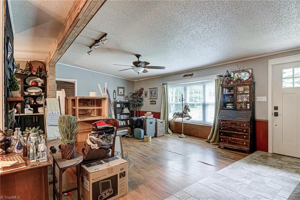 8254 Benaja Road Reidsville, NC 27320 - Photo 8 of 31 Gallery Image 8