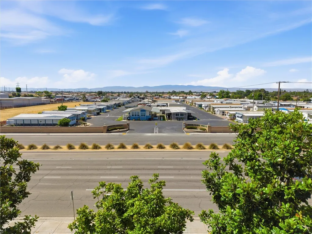 9131 Rosedale, Unit 49 Bakersfield, CA 93312 - Photo 32 of 33