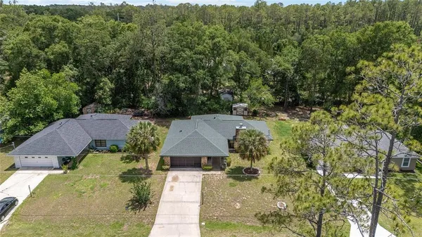 $210,000 | 21090 Southwest Peach Blossom Street, Dunnellon, FL 34431