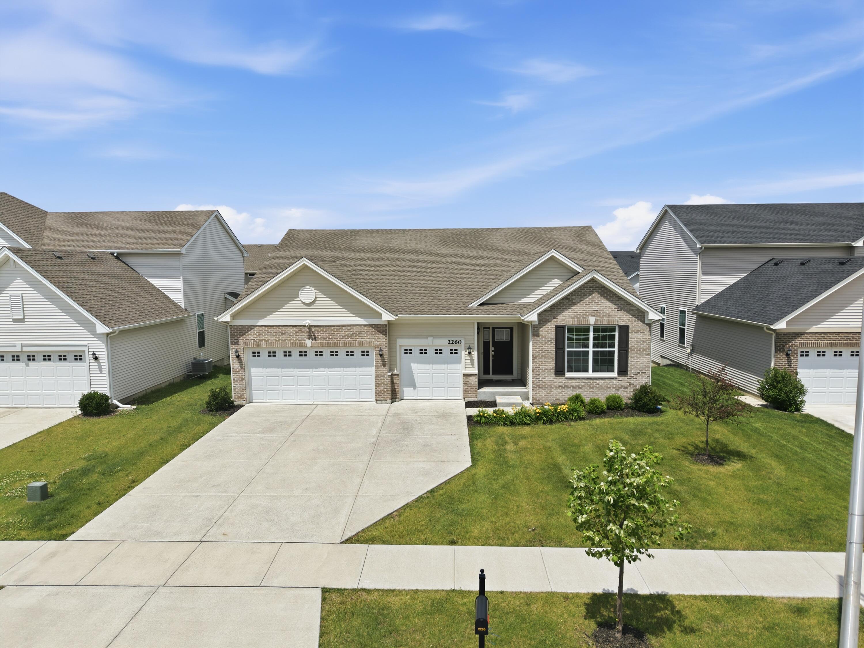 2260 East 110th Lane Crown Point, IN 46307 - Photo 3 of 32 3000x2250