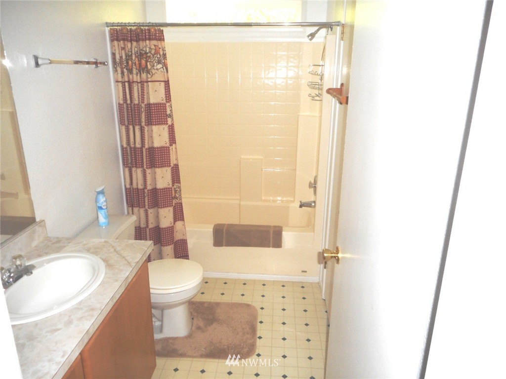 193-16 Calvin Road Cinebar, WA 98533 - Photo 10 of 19 Gallery Image 10