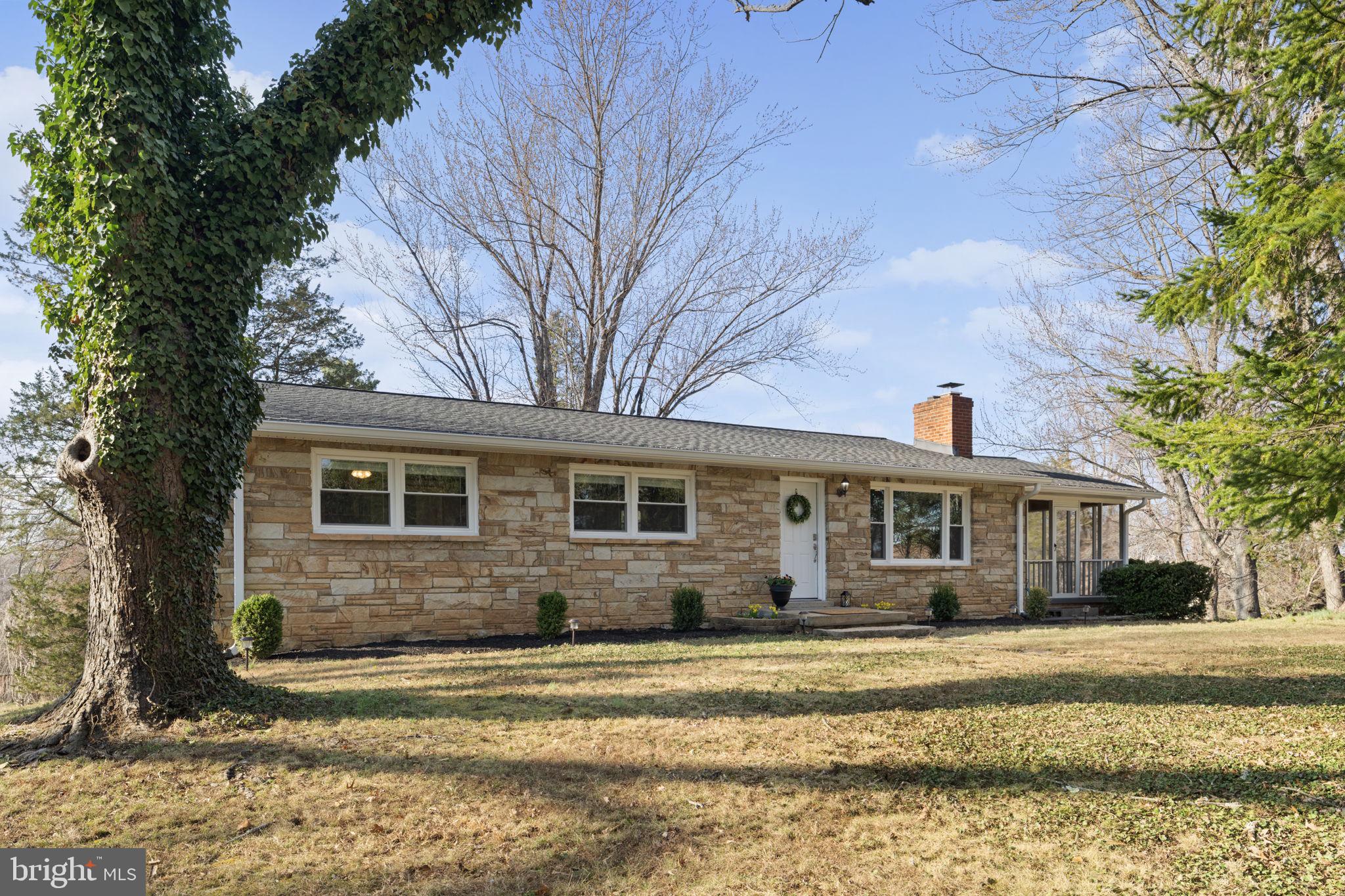 6744 Riley Road Warrenton, VA 20187 - Photo 2 of 79 Gallery Image 2