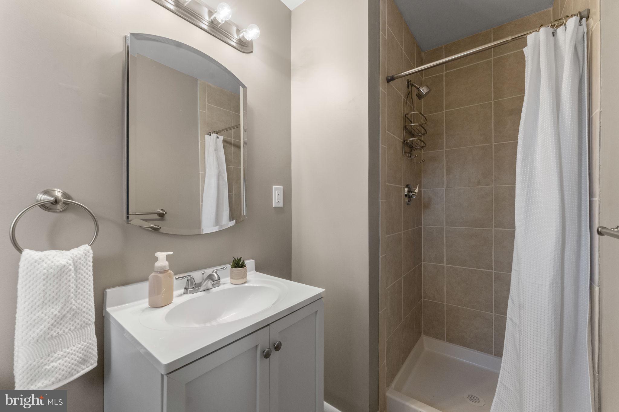 6744 Riley Road Warrenton, VA 20187 - Photo 40 of 79 Gallery Image 40