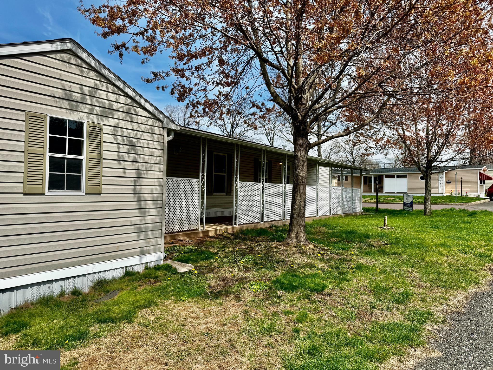 1035 Pine Circle Telford, PA 18969 - Photo 2 of 17