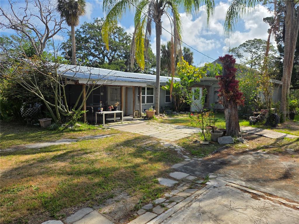 6504 Werner Avenue New Port Richey, FL 34652 - Photo 2 of 31