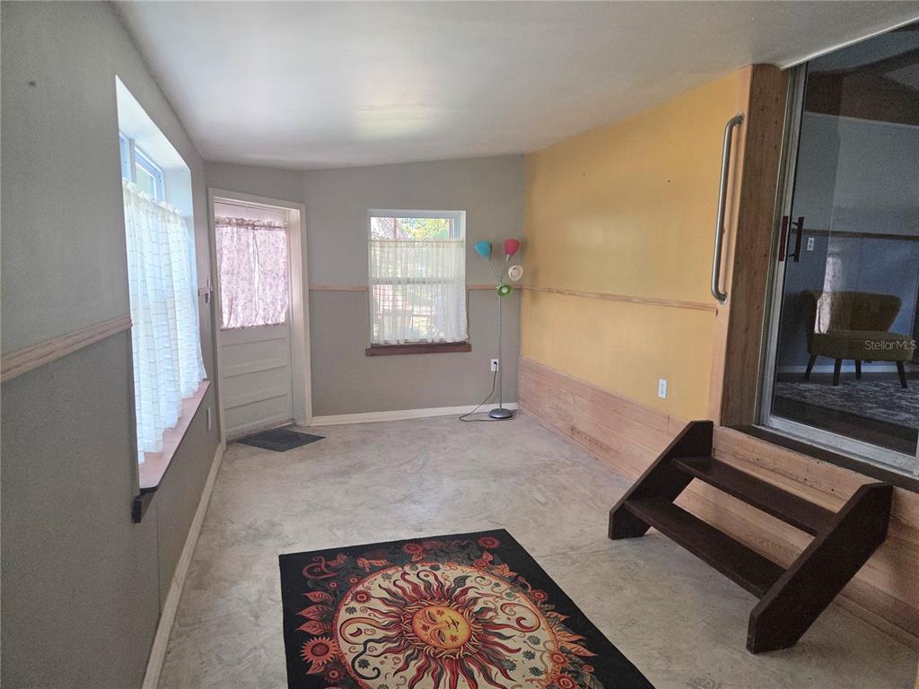 6504 Werner Avenue New Port Richey, FL 34652 - Photo 10 of 31