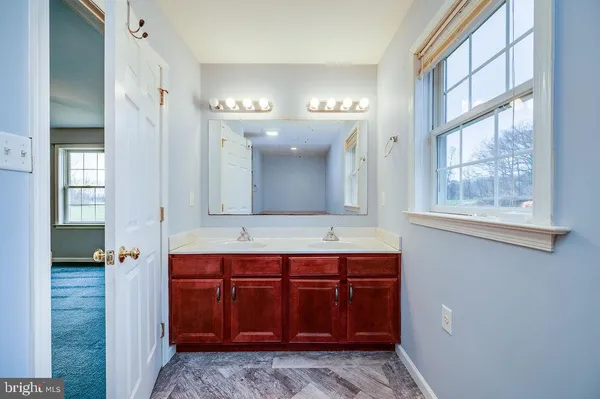 $875,000 | 130 Troxel Road, Shoemakersville, PA 19555