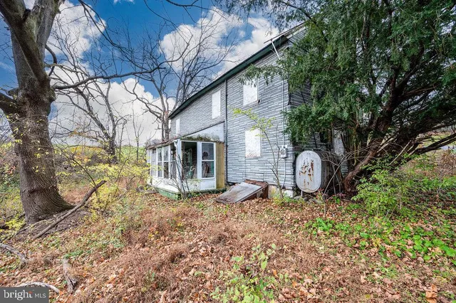 $875,000 | 130 Troxel Road, Shoemakersville, PA 19555