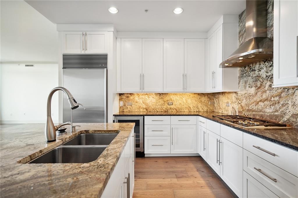 3344 Peachtree Road Northeast, Unit 3202 Atlanta, GA 30326 - Photo 11 of 35