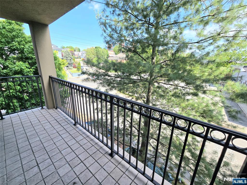 54 Polifly Road, Unit 201 Hackensack, NJ 07601 - Photo 11 of 23