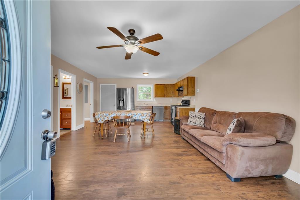 640 Gumlog Road Martin, GA 30557 - Photo 8 of 39