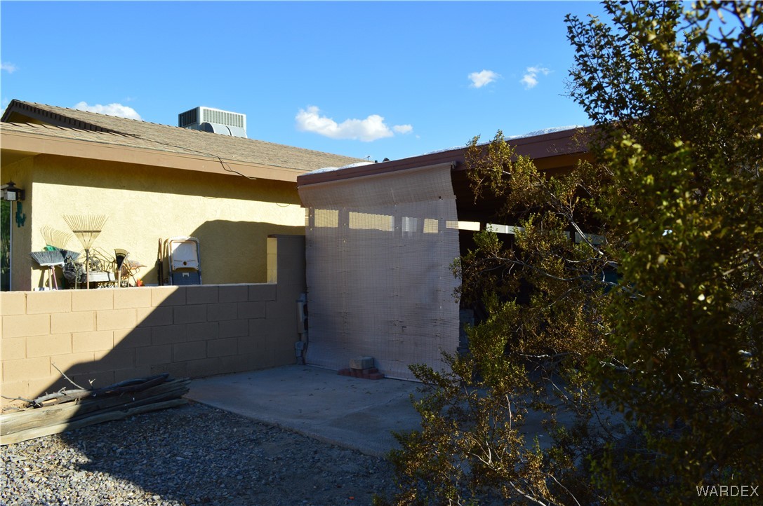 1359 Lause Road Bullhead City, AZ 86442 - Photo 13 of 17 a view of outdoor space and yard