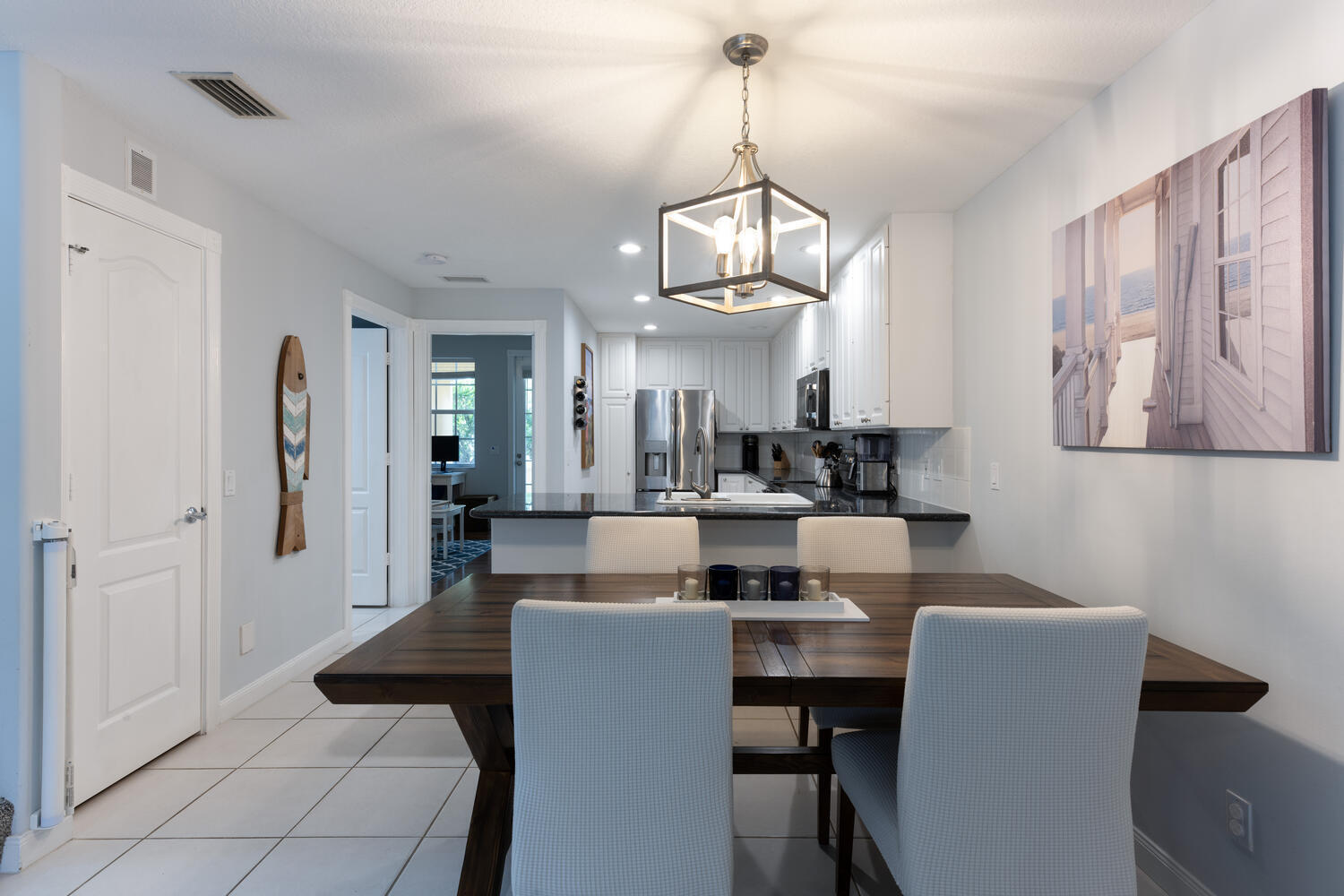 137 Rivinia Drive Jupiter, FL 33458 - Photo 11 of 30 7C774461-A61F-412D-ABA1-F8C0B019F5D3