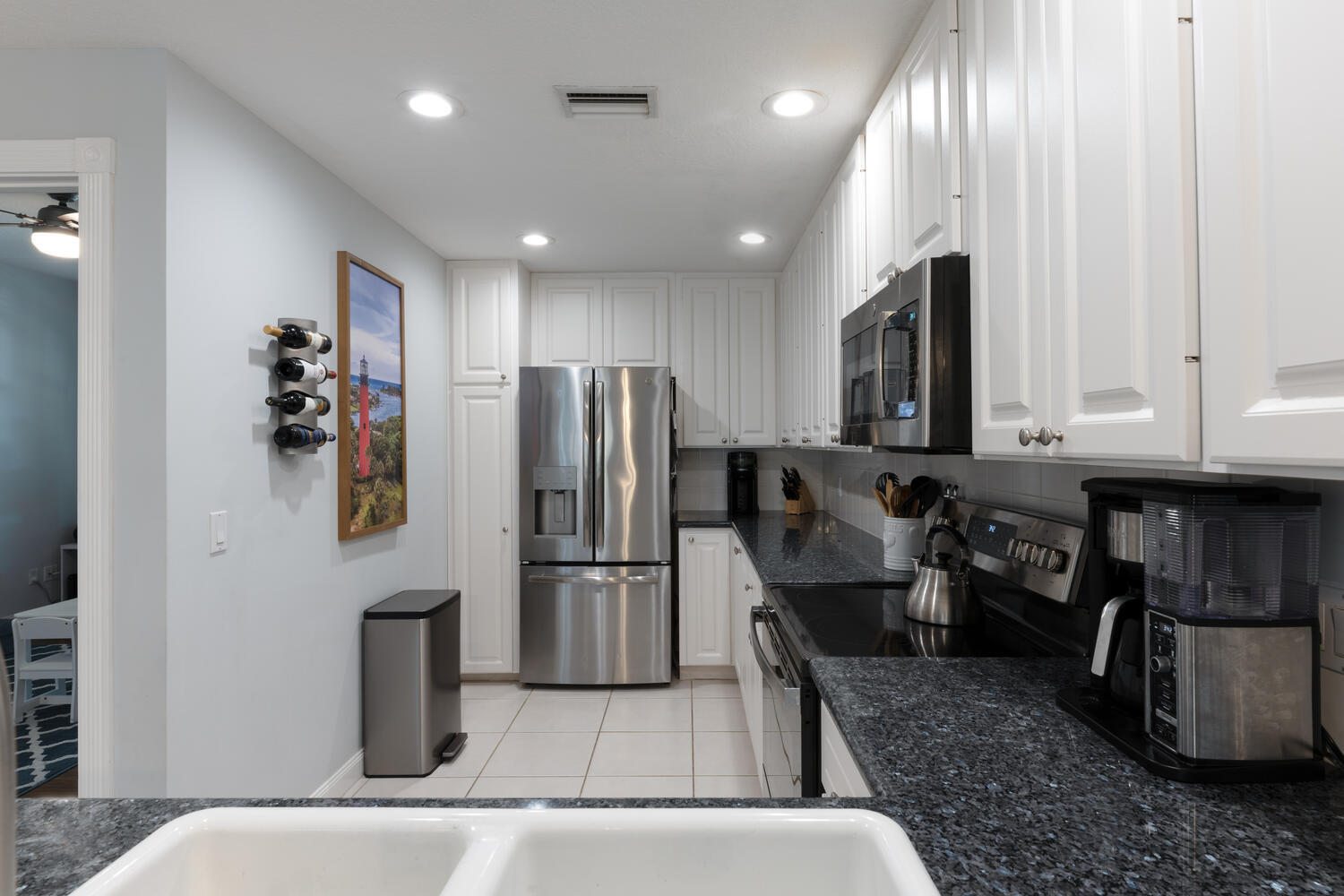 137 Rivinia Drive Jupiter, FL 33458 - Photo 13 of 30 D75A80C6-9CAD-4212-9804-E85D98E9D024