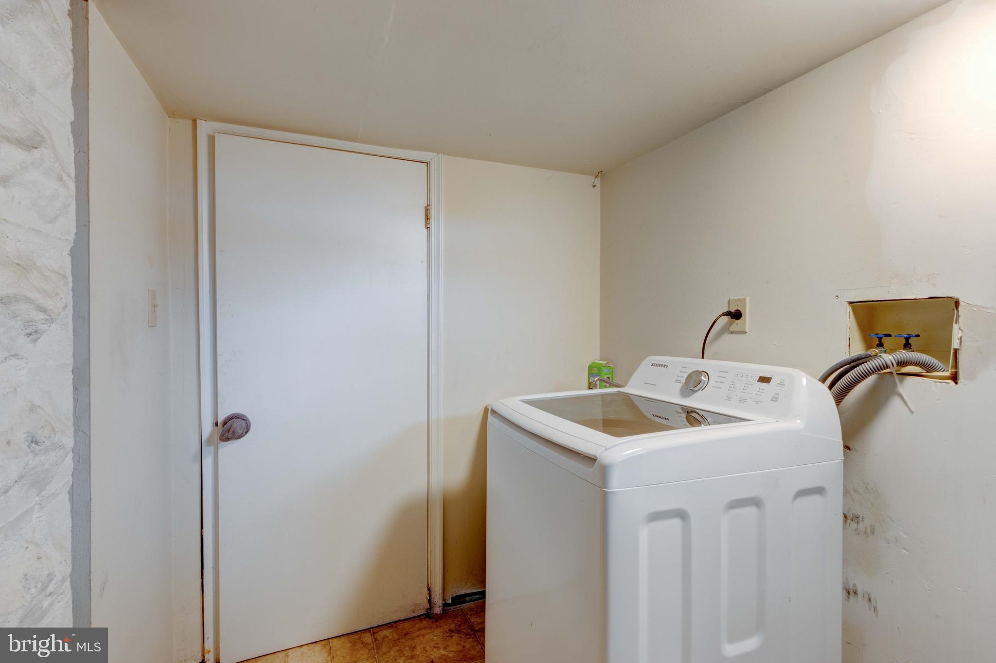 2025 Northeast Ne Baltimore, MD 21227 - Photo 81 of 122