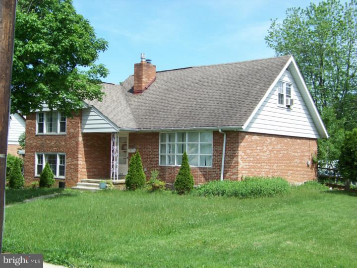 2310 Van Reed Road West Lawn, PA 19609 - Photo 4 of 25 Gallery Image 4